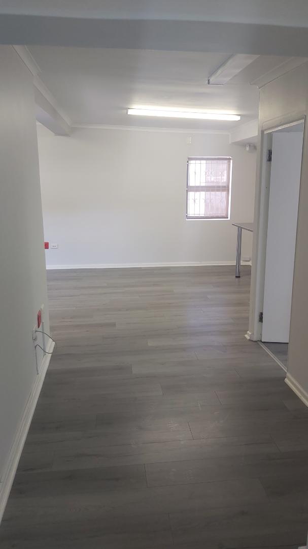 To Let commercial Property for Rent in Walmer Eastern Cape